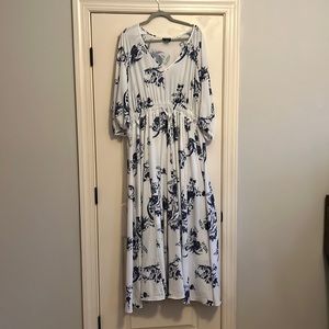 Flowy Maxi Dress